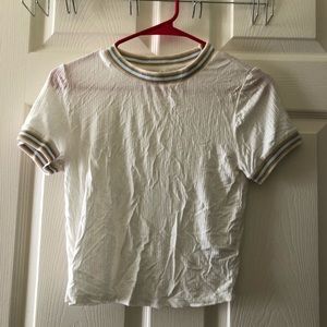 cropped shirt with stripped neck line and sleeves